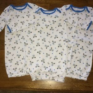 Puppy night gowns w/ hand covers.